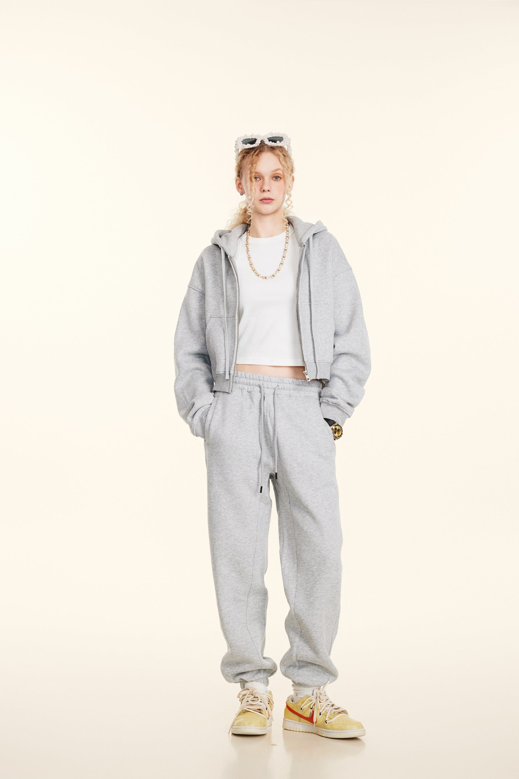 345GSM Women’s Cropped Fleece-Lined Zip-Up Hoodie Heather Gray