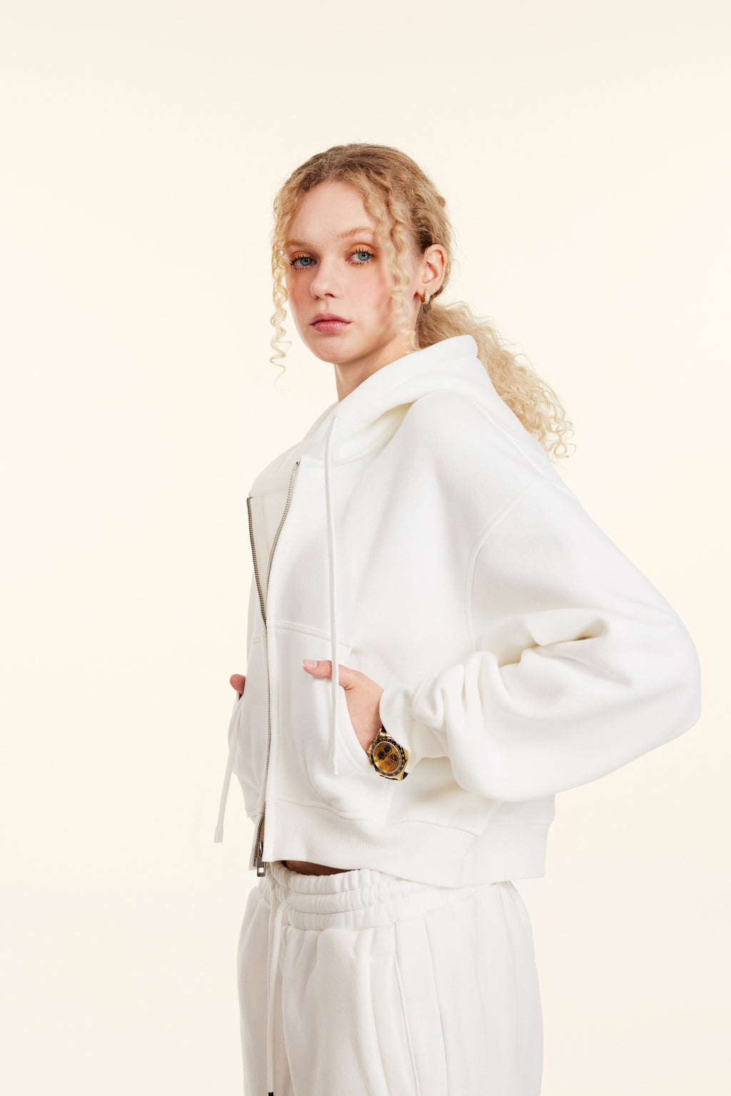 345GSM Women’s Cropped Fleece-Lined Zip-Up Hoodie White
