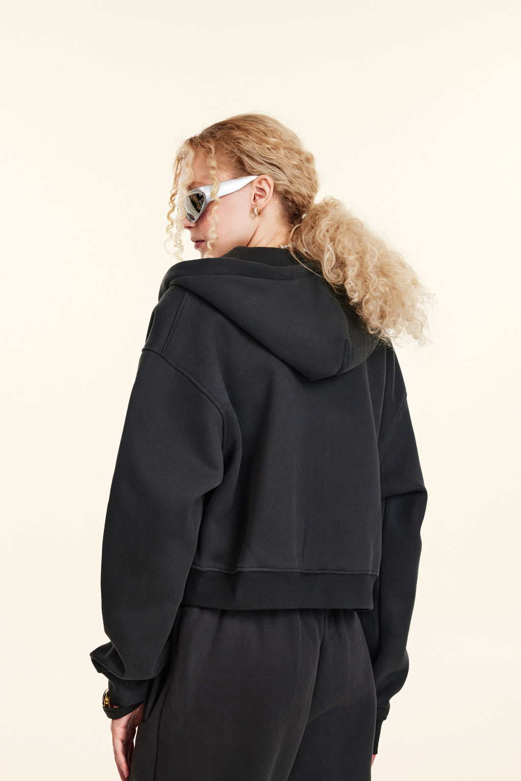 345GSM Women’s Cropped Fleece-Lined Zip-Up Hoodie Charcoal