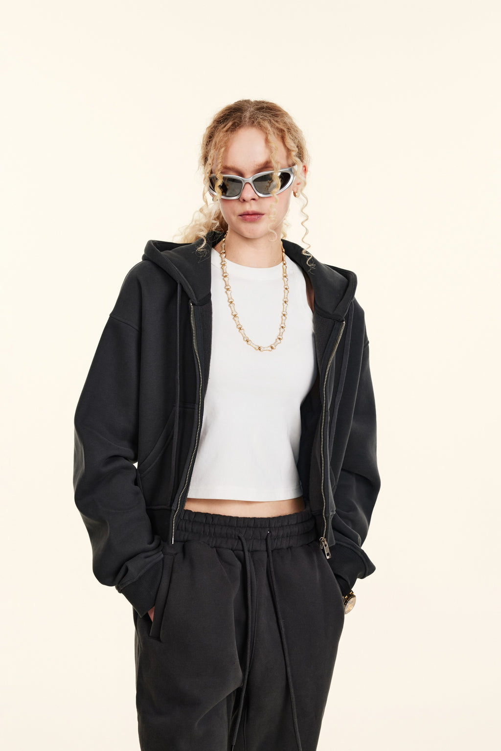 345GSM Women’s Cropped Fleece-Lined Zip-Up Hoodie Charcoal