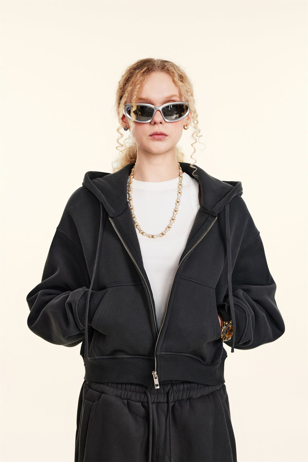 345GSM Women’s Cropped Fleece-Lined Zip-Up Hoodie Charcoal
