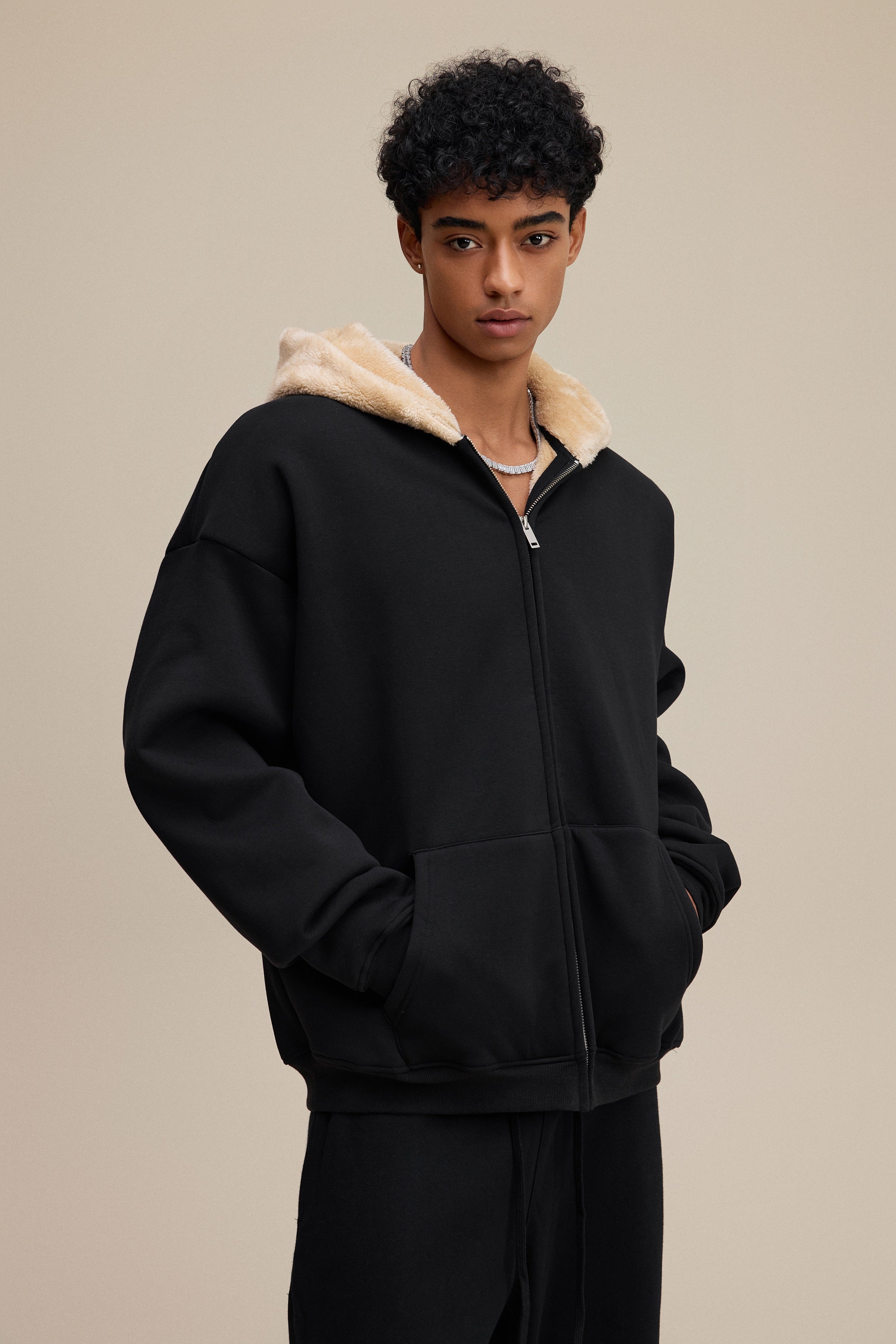 560GSM Unisex Composite Fleece Zip-Up Hoodie Black