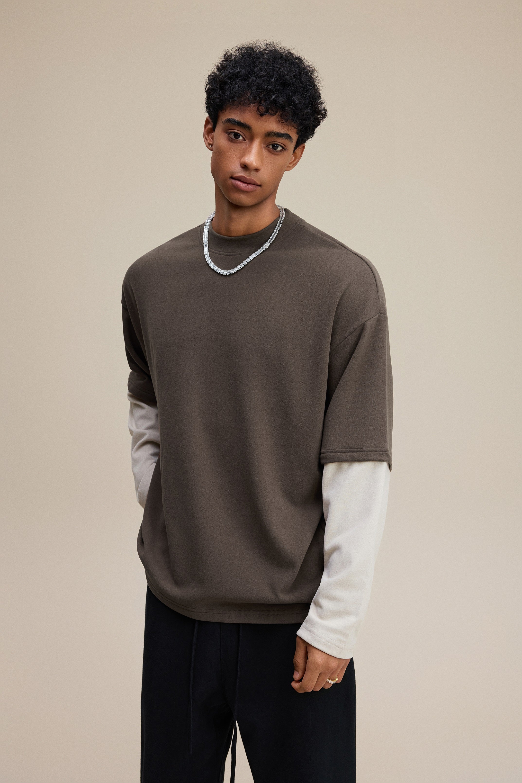 320GSM Unisex Faux Layered Solid Color Base Layer Long-Sleeve Coffee/Grey Apricot