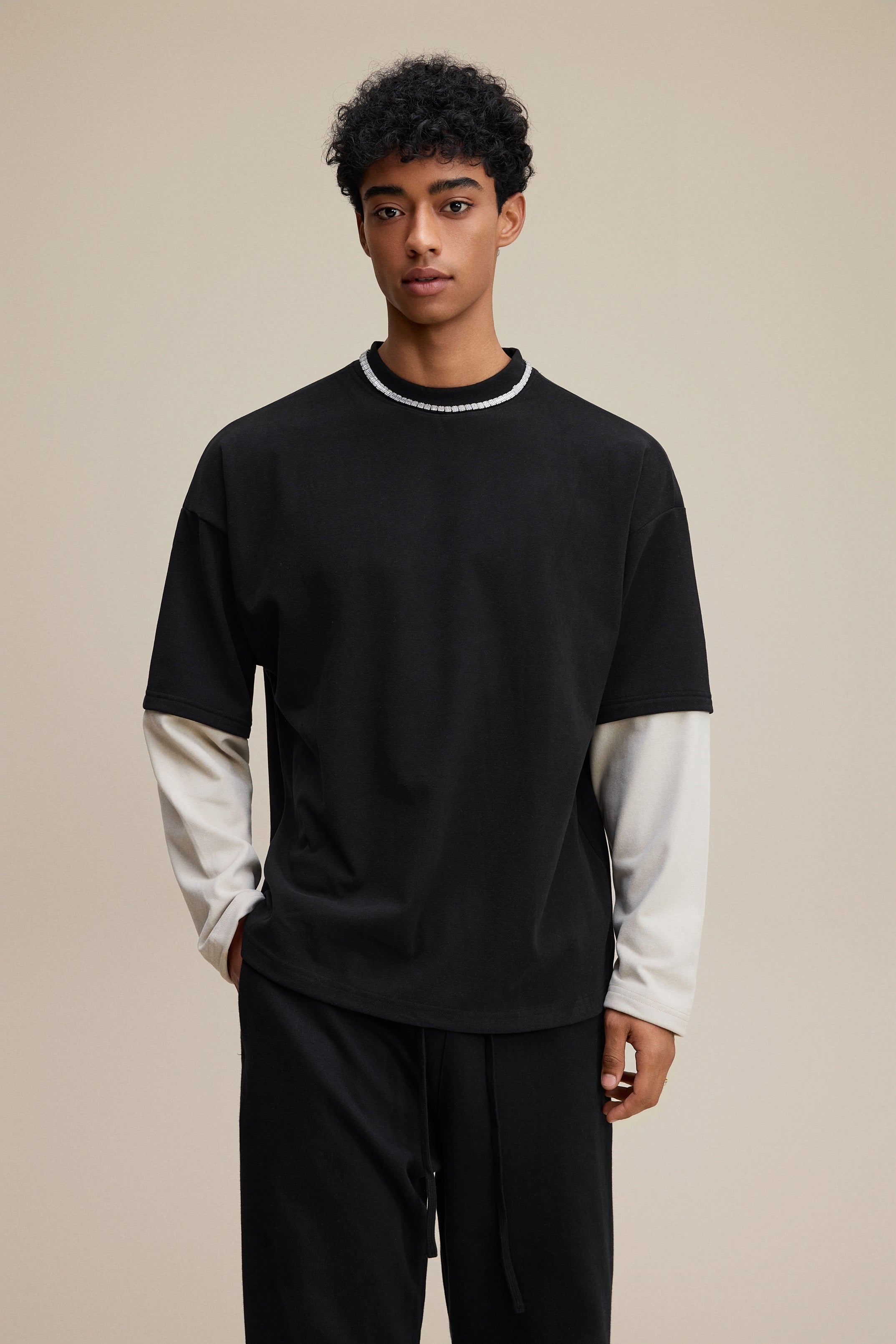 320GSM Unisex Faux Layered Solid Color Base Layer Long-Sleeve Black/Grey Apricot