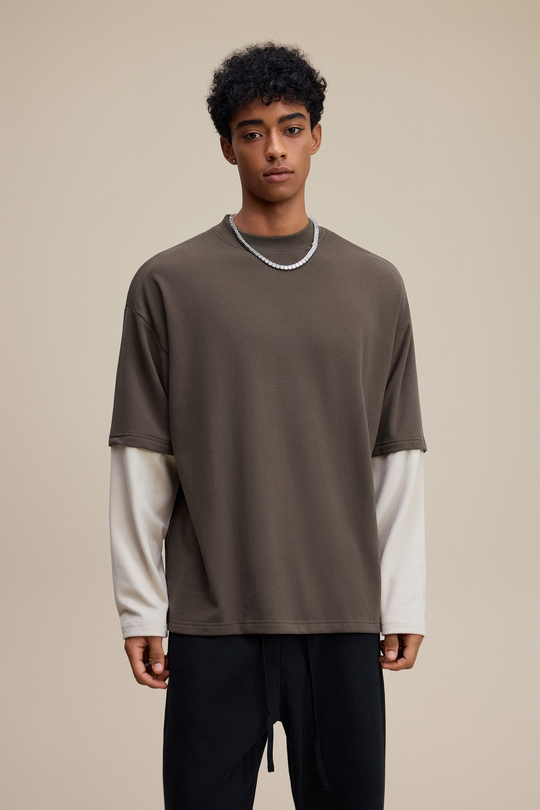 320GSM Unisex Faux Layered Solid Color Base Layer Long-Sleeve Coffee/Grey Apricot