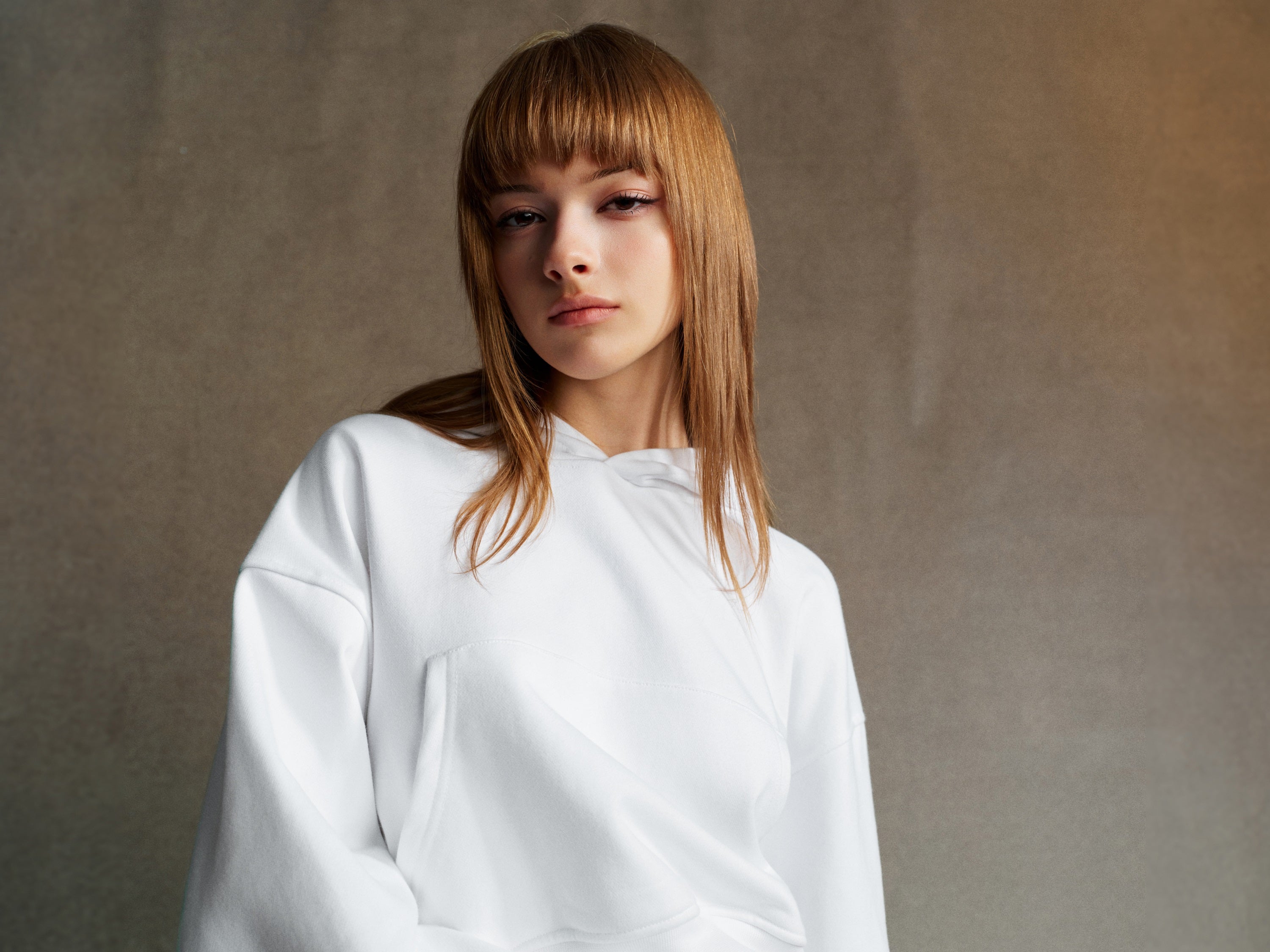 445GSM Women’s Cropped French Terry Hoodie Ivory White