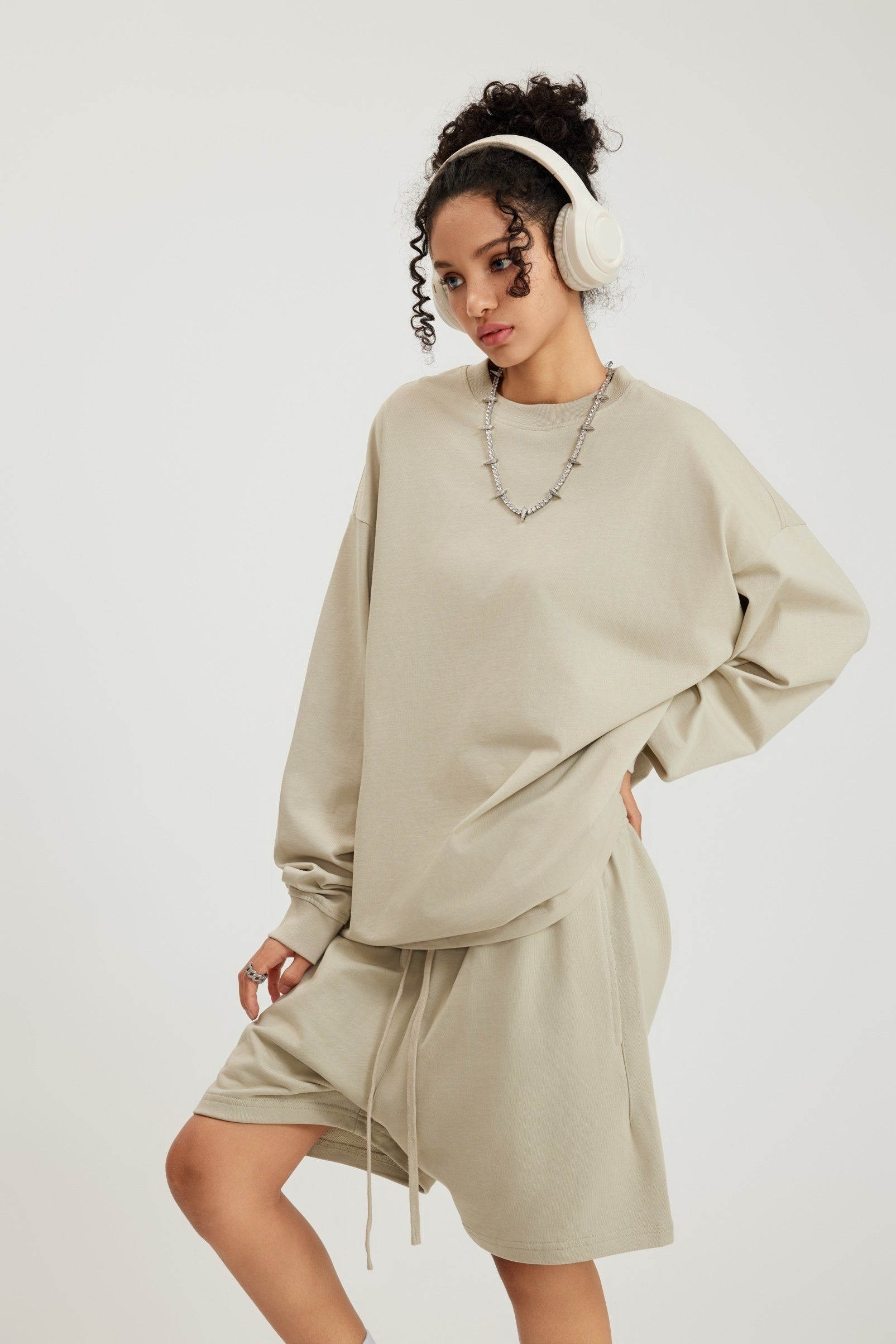 305GSM Unisex Premium Heavyweight Double-Yarn Plain Fabric Earth-Tone Basic Layering Long sleeve Sand