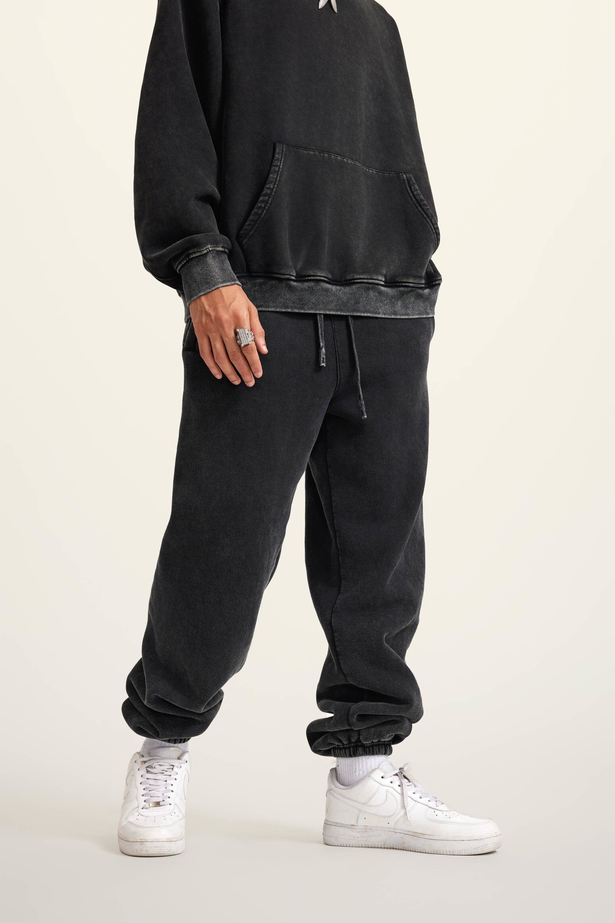440GSM Unisex Relaxed Fit Loopback Terry Jogger Pants Black