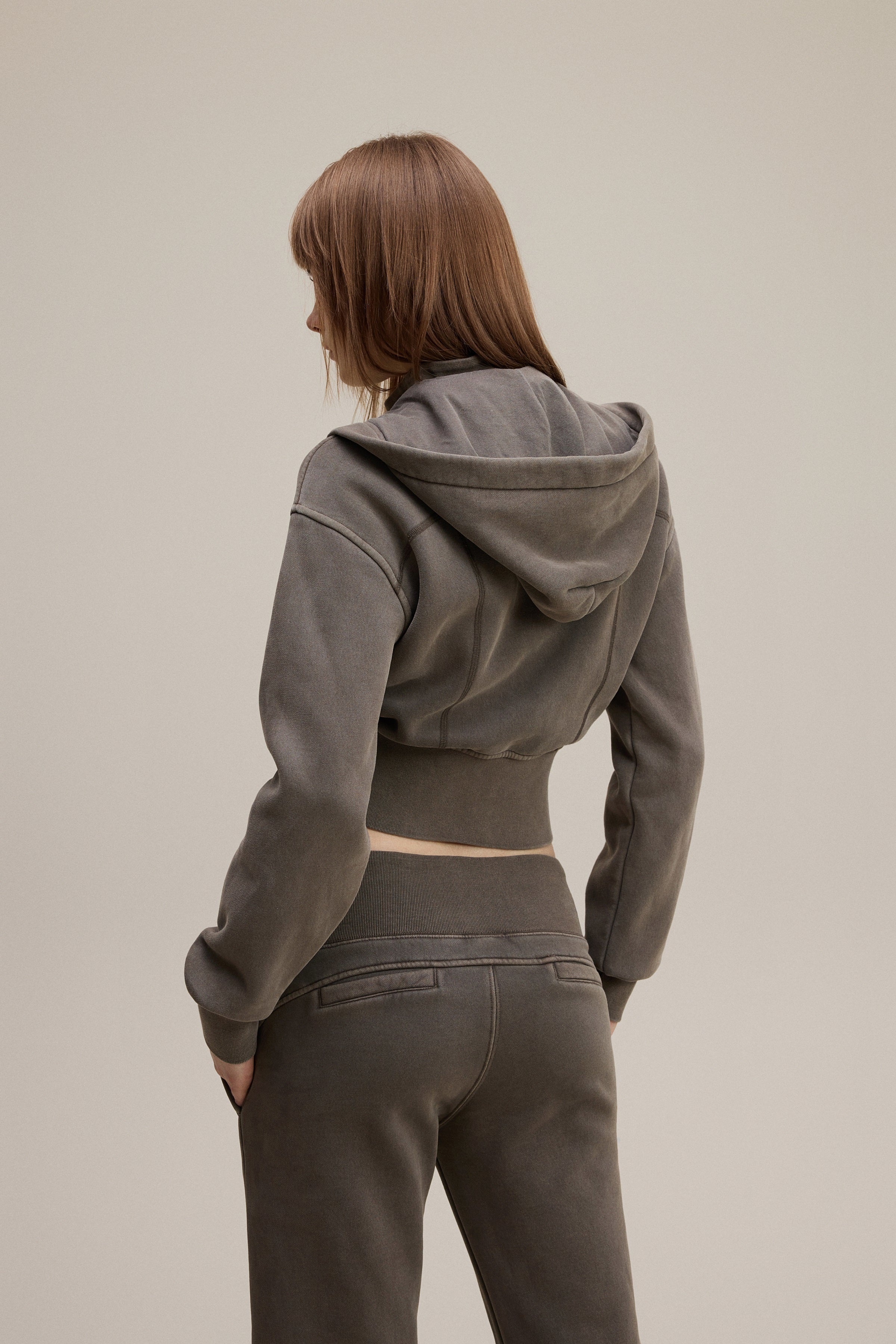 400GSM Women’s Outdoor Slim-Fit Pigment-Wash Hoodie Coffee