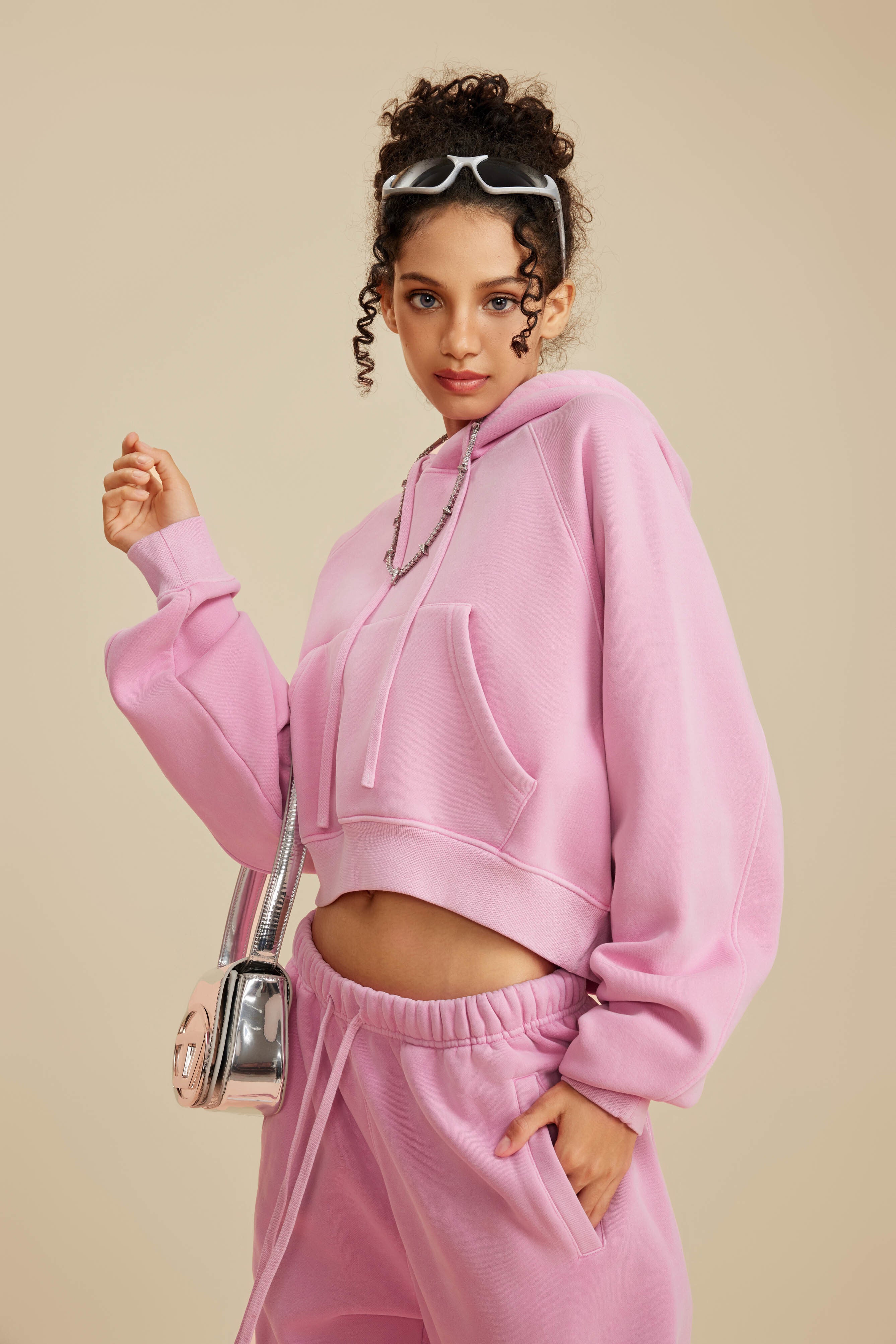 400GSM Women’s Retro-Wash Raglan Cropped Hoodie Rose pink