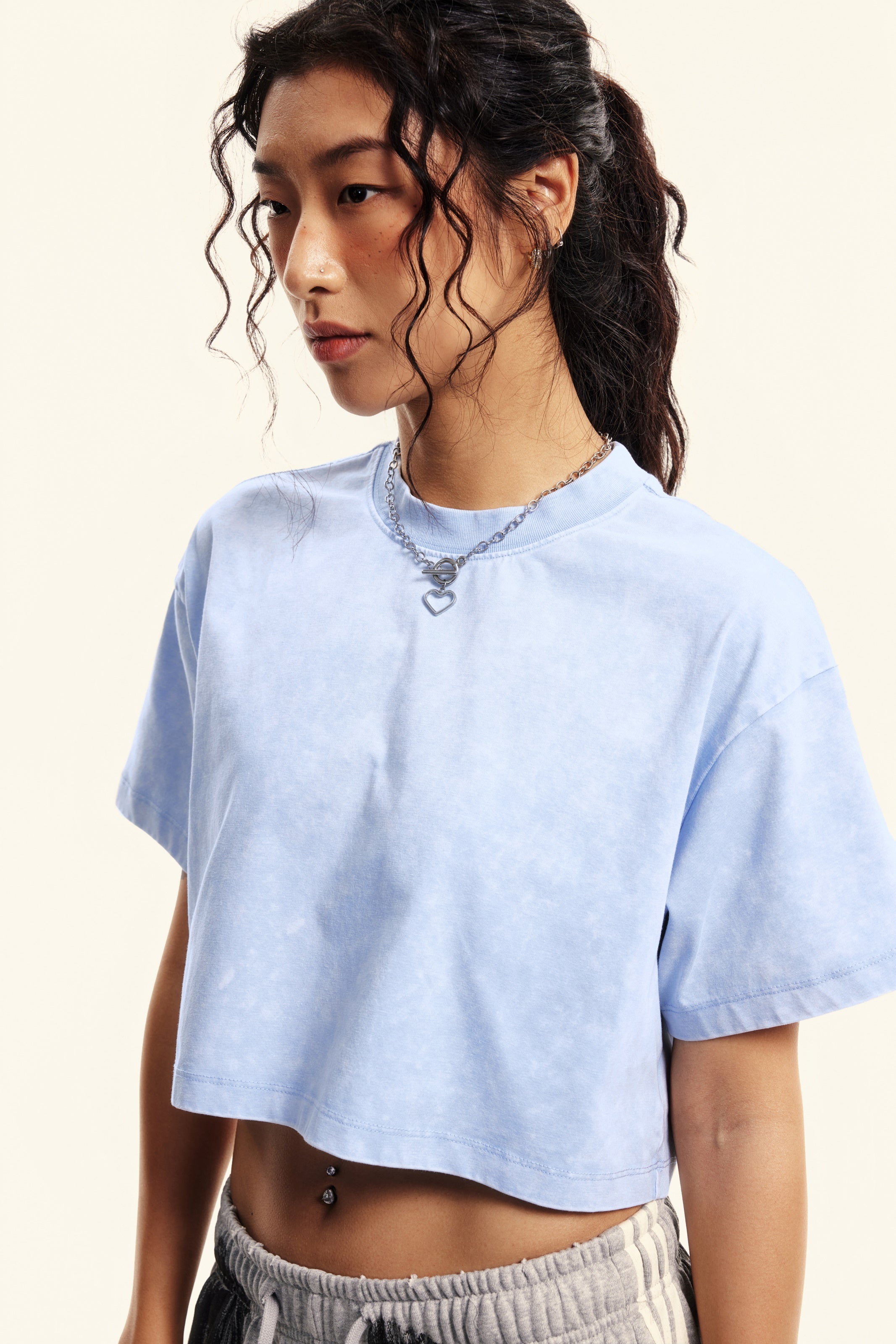 230GSM Women’s Cool-Touch Dopamine-Color Snow-Washed Vintage Cropped T-Shirt sky blue