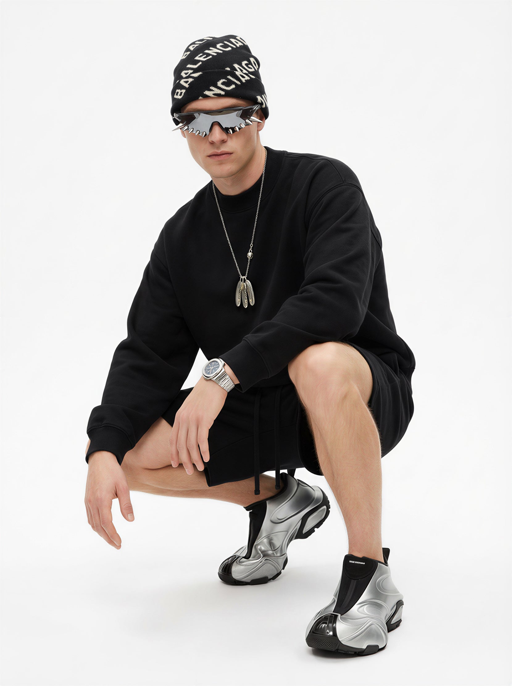 370GSM  Unisex Raw-Edge Ripped French Terry PP-Sprayed Sweatshirt Black